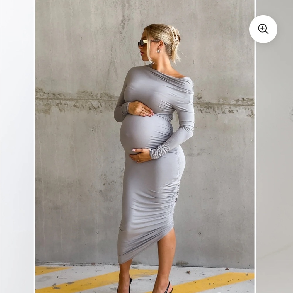 Lo + Jayne Ruched Off-Shoulder Maternity Midi Dress in Light Gray